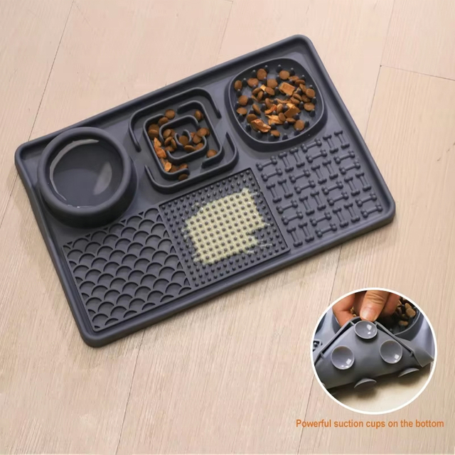 Silicone Dog Lick Mat with Suction Cups - Anxiety Relief