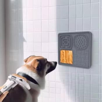 Pet Feeding Mats Silicone Lick Mats Non Slip Durable for Small Animals Puppies Kittens Slow Feeding Interactive Pet Food Mat