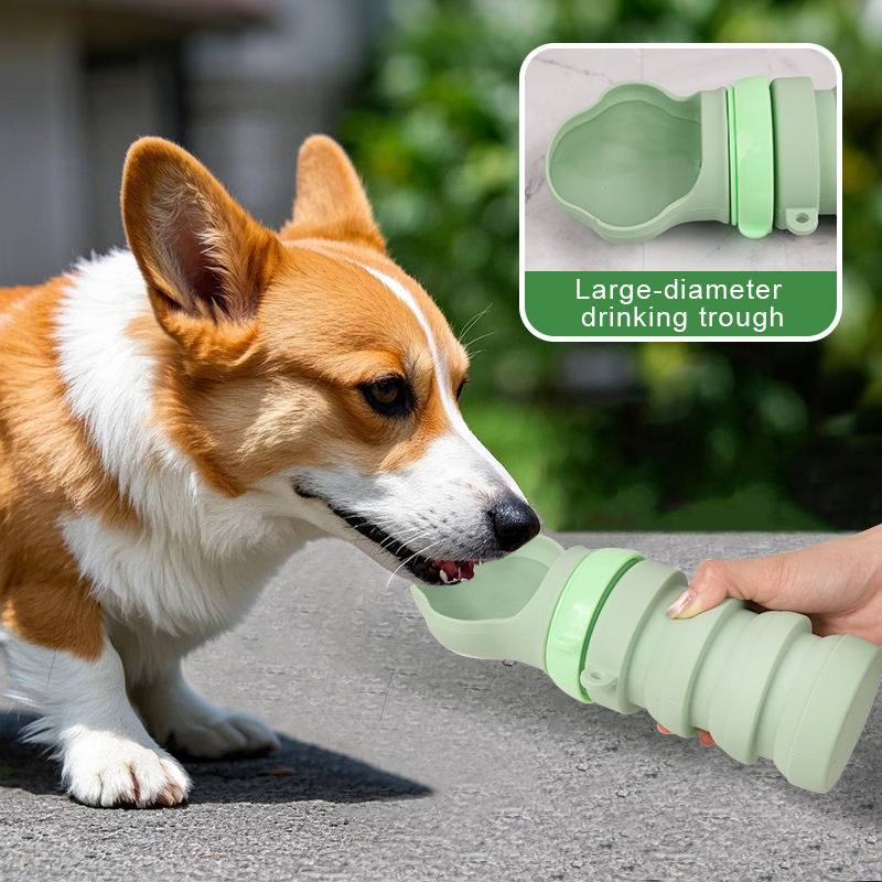 New Arrivals Modern Pet Food Grade Portable Water Bottle Pet Feeder Multifunctional Silicone Dog Drink Bottle