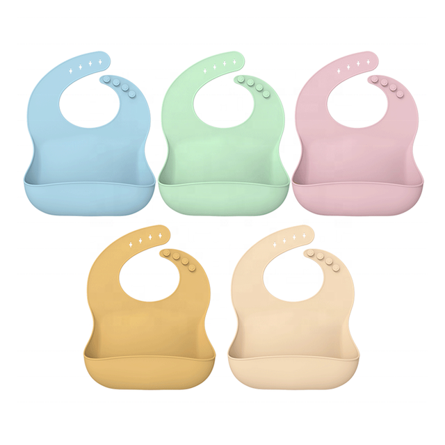 Bathtub Splash Guard with Suction Cups - Silicone Toy Tray
