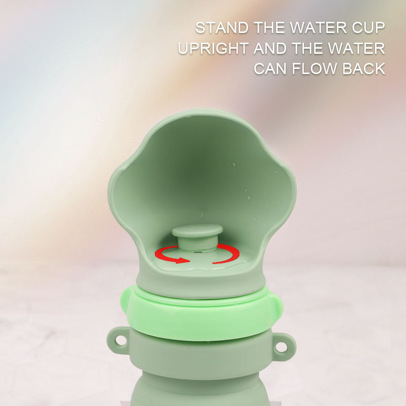 New Arrivals Modern Pet Food Grade Portable Water Bottle Pet Feeder Multifunctional Silicone Dog Drink Bottle