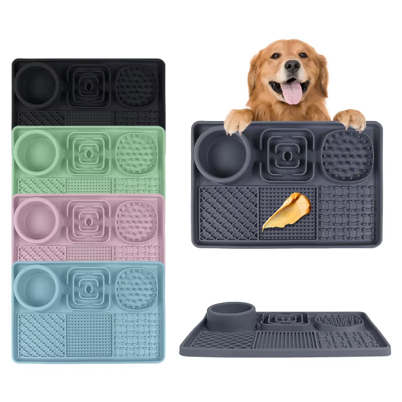 Top Rankings Silicone Pet Licking Mat Cat Dog Slow Food Bowl Feeding Mat Suction Cup Folding Pet Food Placemat