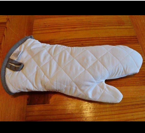 Waterproof BBQ Oven Mitts Inner Cotton Layer Heat Resistant Grilling Pot Holder Microwave Baking Silicone Gloves for Oven