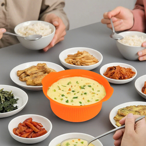 Custom Logo Kitchen Utensil Food Grade Safe Cooking Food Steamer Microwave Oven Silicone Bowl Food Container