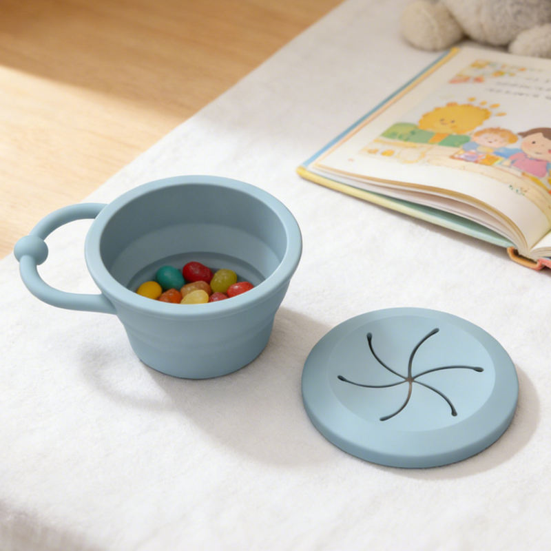 Foldable Silicone Cups with Lid Children's Tableware Toddler Snack Storage Container Gift Collapsible Cup