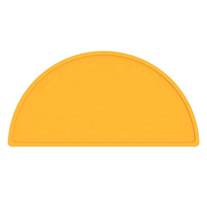 Wellfine BPA Free Reusable Eco-Friendly Round Silicone Table Mat for Baby Kids Classic Style OEM ODM Feeding Placemat