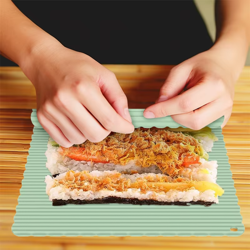 Wellfine BPA Free DIY Sushi Making Tool Food Grade DIY Silicone Sushi Roll Mat Silicone Sushi Mat